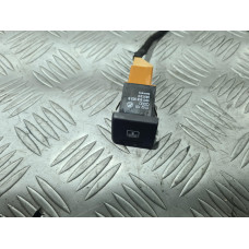 Бутон за задни щори за Audi A6 C5 2.4 i Automat Sedan