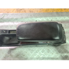 Подлакътник - кожен за Audi A6 C5 2.4 i Automat Sedan Подлакътник - кожен за Audi A6 C5 2.4 i Automat Sedan