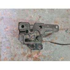 Брава за преден капак за Audi A6 C6 Брава за преден капак за Audi A6 C6