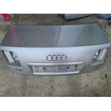 Заден капак за Audi A8 D3 Заден капак за Audi A8 D3