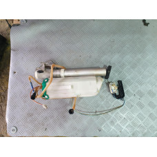 Дясна подкачваща помпа за Audi A8 D3 4.0 TDI