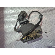 Задна лява брава за Фолксваген Пасат Б5.5 комби / VW Passat B5.5 2.5 TDI Задна лява брава за Фолксваген Пасат Б5.5 комби / VW Passat B5.5 2.5 TDI