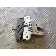 Брава за заден капак за Audi A8 D3