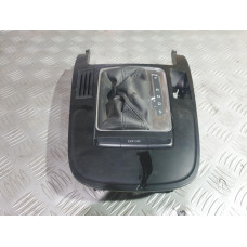 Конзола за скоростен лост за Audi A5 8T Конзола за скоростен лост за Audi A5 8T