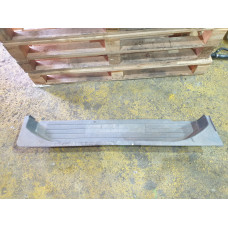 Пластмасово стъпало за средна дясна врата за Мерцедес Вито W639 / Mercedes Vito W639