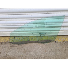 Предно ляво стъкло за VW Passat B6 2.0 TDI