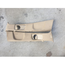 Средни кори за колонки за Mercedes S Class W221 Средни кори за колонки за Mercedes S Class W221