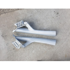 Предни кори за колонки за VW Touran