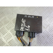 Комфорт модул за VW Passat B5 1.8 T комби Комфорт модул за VW Passat B5 1.8 T комби