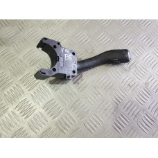 Лостче за чистачки + бордови компютър за VW Passat B5 1.8 T комби Лостче за чистачки + бордови компютър за VW Passat B5 1.8 T комби