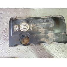 Кора над мотор за VW Passat B5 1.8 T комби Кора над мотор за VW Passat B5 1.8 T комби
