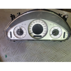 Километраж за Mercedes E Class W211 2.7CDI - Ръчни скорости