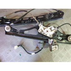 Преден ляв стъклоповдигач за Mercedes E Class W211 2.7CDI Преден ляв стъклоповдигач за Mercedes E Class W211 2.7CDI