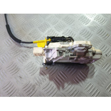 Предна дясна брава за Ауди А5 8Т 2.7TDI Предна дясна брава за Ауди А5 8Т 2.7TDI