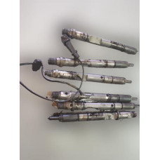 Комплект горивни дюзи за VW Passat B5.5 2.5TDI - AKN Комплект горивни дюзи за VW Passat B5.5 2.5TDI - AKN