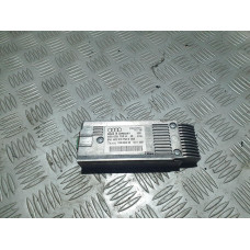 Модул гласов контрол за Audi A8 D3