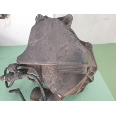 Филтърна кутия за BMW E90 Филтърна кутия за BMW E90