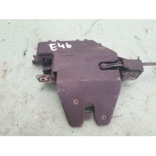 Брава за заден капак за BMW E46