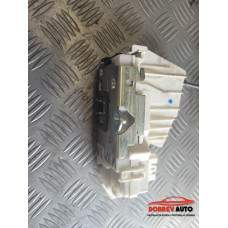 Задна лява брава за Mercedes ML 320 W164 Задна лява брава за Mercedes ML 320 W164