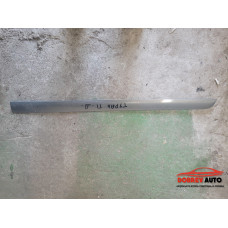 Предна дясна външна лайсна за VW Touran 1T 2.0FSI