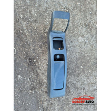 Заден подлакътник - барче за Mercedes CLS W219 Заден подлакътник - барче за Mercedes CLS W219