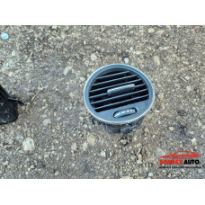 Лява духалка за табло за Mercedes CLS W219 Лява духалка за табло за Mercedes CLS W219