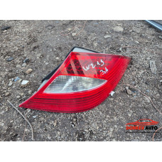 Десен стоп за Mercedes CLS W219 Десен стоп за Mercedes CLS W219