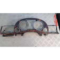 Интериорна лайсна за километраж за Audi A8 D3 4.2TDI