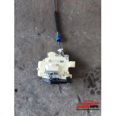 Задна лява брава за VW Touran 1T Задна лява брава за VW Touran 1T