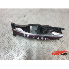 Предна лява външна дръжка (десен волан) за Mercedes CLS 500 W219