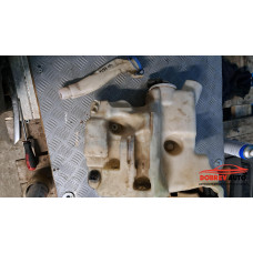 Казанче за течност за чистачки за Mercedes ML 320 W164