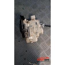 Задна лява брава за VW Passat B7 1.6 TDI Задна лява брава за VW Passat B7 1.6 TDI