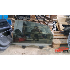 Задно ляво стъкло за Audi Q7 4L