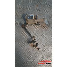 Преден кантар за Mercedes CLS W218