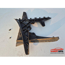 Държачи задна броня за Audi A6 4F TDI Държачи задна броня за Audi A6 4F TDI