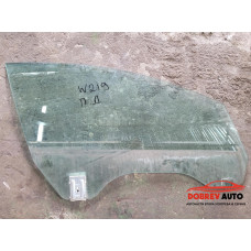 Стъкло предно дясно за Mercedes CLS W219 Стъкло предно дясно за Mercedes CLS W219