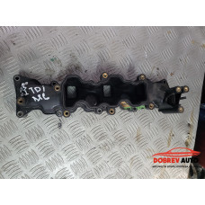 Всмукателен колектор за Audi A8 D3 Всмукателен колектор за Audi A8 D3