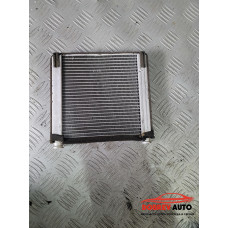 Радиатор парно за Audi A8 D3 Радиатор парно за Audi A8 D3