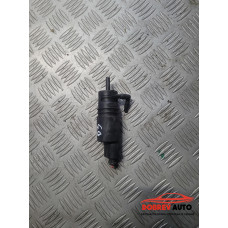 Помпичка за чистачки за Audi A8 D3 Помпичка за чистачки за Audi A8 D3