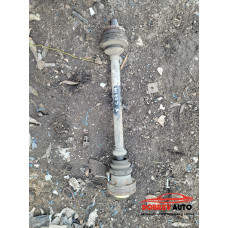 Полуоска задна дясна за Audi A4 B7 Полуоска задна дясна за Audi A4 B7