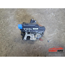 Брава (предна лява) за VW Touran 1T