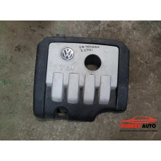 Кора върху двигател за VW Touran 1T