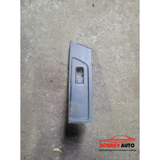 Бутон ел. стъкло за VW Passat B7