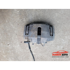 Спирачен апарат (преден десен) за Audi A8 D3 Спирачен апарат (преден десен) за Audi A8 D3