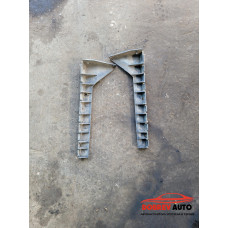 Държачи (задна броня) за Audi A8 D3 Държачи (задна броня) за Audi A8 D3