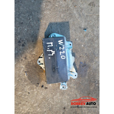 Airbag врата (предна дясна) за Mercedes S Class W220 Airbag врата (предна дясна) за Mercedes S Class W220