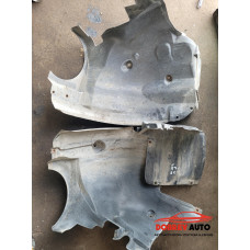 Подкалник (преден десен - 3 части) за Mercedes C Class W203 Подкалник (преден десен - 3 части) за Mercedes C Class W203