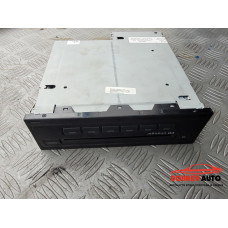 CD Changer за Audi A8 D3