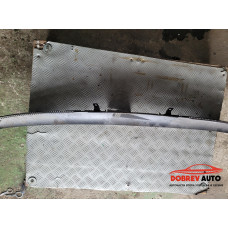 Кора под чистачки за Audi A8 D3