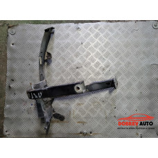 Основа калник (преден десен) за Audi A8 D3 Основа калник (преден десен) за Audi A8 D3